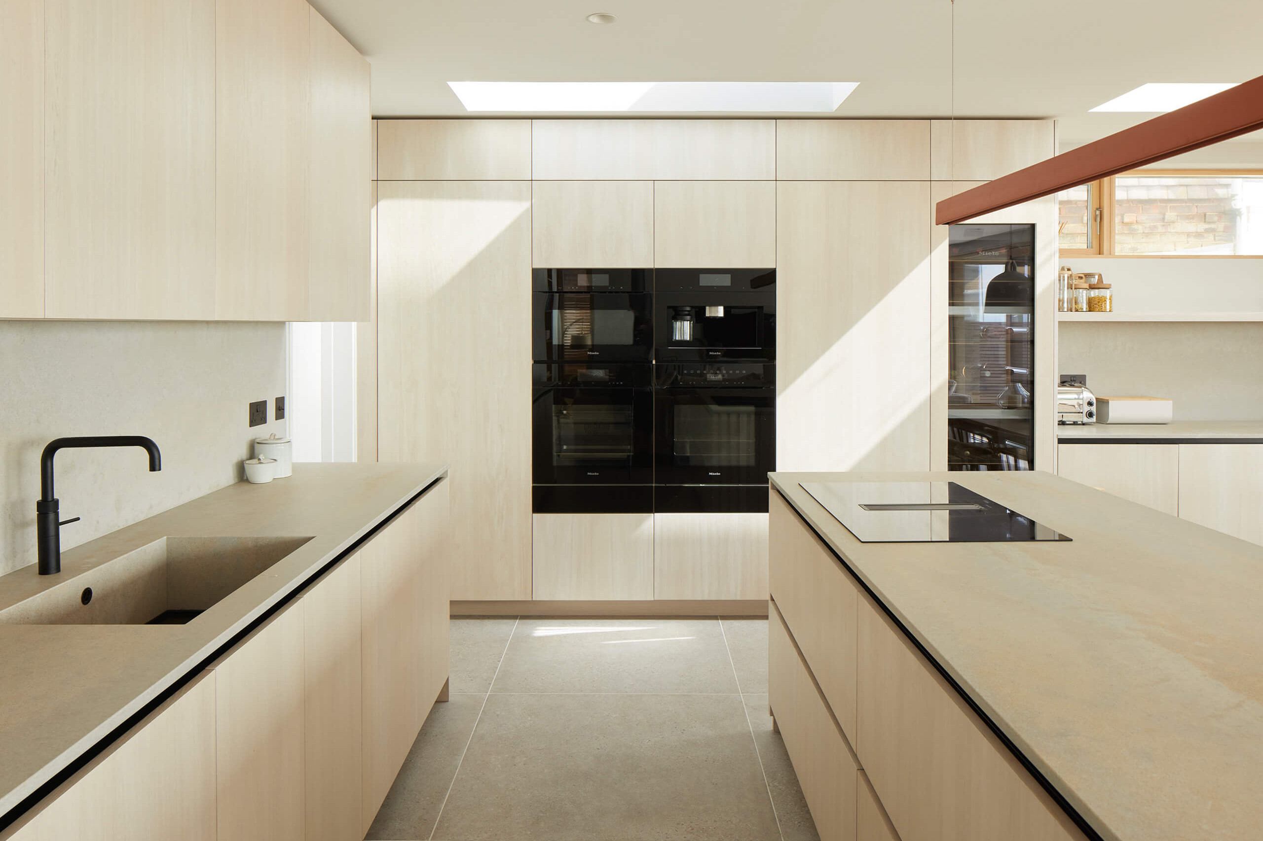 portrait-kitchens-contemporary-bespoke-7-the-suttons-1